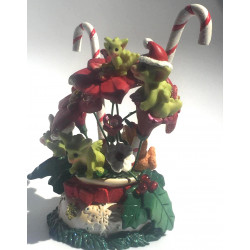 Dragons Yule Love Pocket Dragon - Worldwide Limited Edition of 5000 with Certificate - Hand Made - Whimsical World - 2004