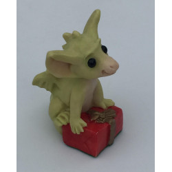 It's A Present Pocket Dragon Whimsical World Of Pocket Dragons by Real Musgrave Hand Made in 1995 - No Label
