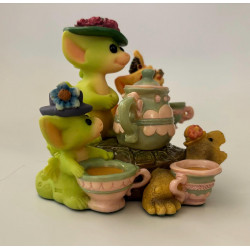Tea And Gossip Pocket Dragon - Boxed - Collectors Special 2001/2002 - Musgrave Whimsical World Of Pocket Dragons - 2000