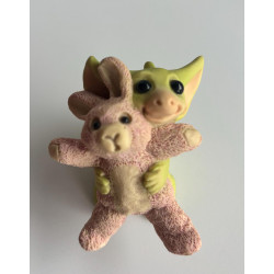 Bunny Hug Pocket Dragon - Boxed - Hand SIGNED by REAL MUSGRAVE (11/02) Whimsical World Of Pocket Dragons - Hand Made in 2001