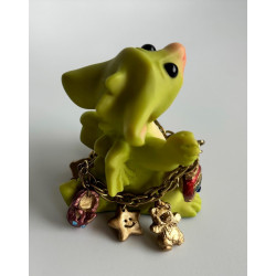 The Many Charms Of A Pocket Dragon - Boxed with original packaging - Whimsical World Of Pocket Dragons 2005