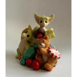 Sticking Together Pocket Dragon - Friends Collector's Club Special 1997/1998 - Hand Made Real Musgrave