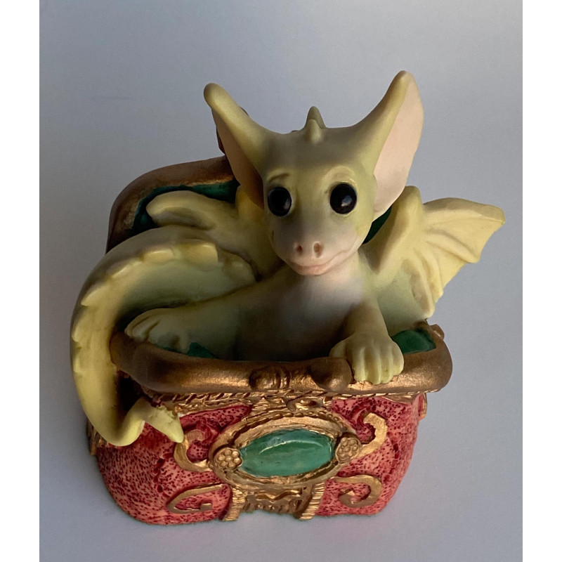 Percy The Pocket Dragon - The Perfect Gift For Those Of Us Who Like To Take Our Little Pets Out In Our Handbags !  ( or purses! ) 1992