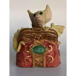 Percy The Pocket Dragon - The Perfect Gift For Those Of Us Who Like To Take Our Little Pets Out In Our Handbags !  ( or purses! ) 1992
