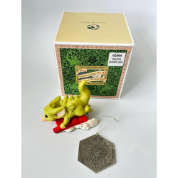 Chasing Snowflakes Pocket Dragon - Boxed - Whimsical World Of Pocket Dragons Hand Made - Limited Edition with Medallion - 1995