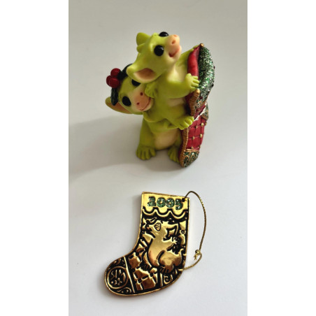 Hanging The Stocking Pocket Dragon - Boxed with medal - Limited Edition in 2005 -  Hand Made