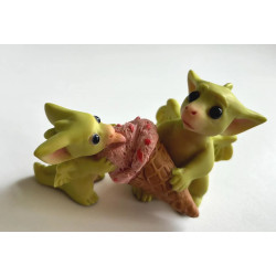 Learning To Share - Boxed - Pocket Dragon Whimsical World Of Pocket Dragons by Real Musgrave Hand Made- 2004