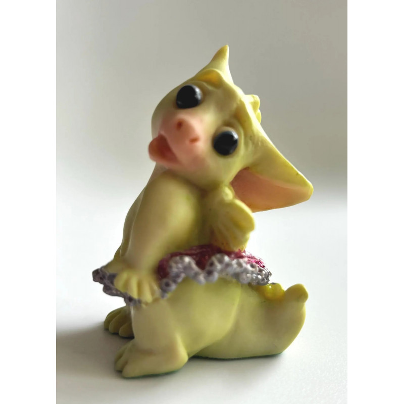 Does This Make Me Look Fat? Pocket Dragon - Boxed - Whimsical World Of Pocket Dragons Hand Made In 2005