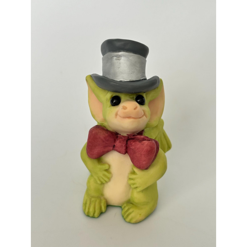 Jaunty Pocket Dragon -  Boxed - Hand Made In 1997 by Real Musgrave with Collectible World Studios