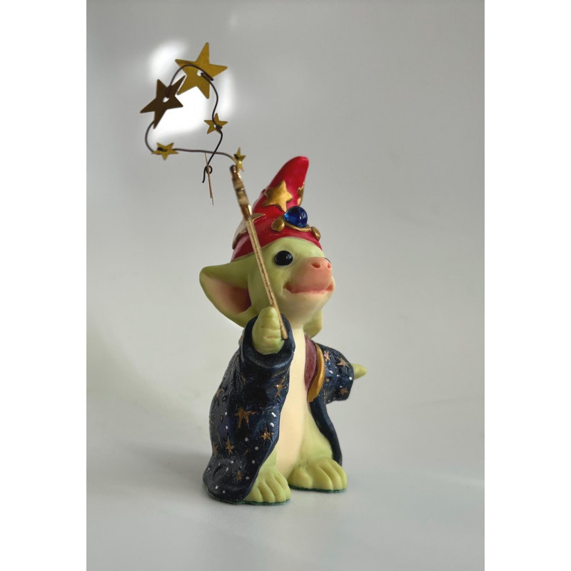 Real Magic - Pocket Dragon with metal case -  Exclusive Collectors Joining Figurine 2003/2004