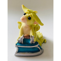 D...Pressing Pocket Dragon - Whimsical World Of Pocket Dragons Hand Made- 1995