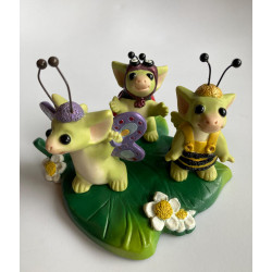 Garden Critters Pocket Dragon - Whimsical World Of Pocket Dragons by Real Musgrave Hand Made in 2001