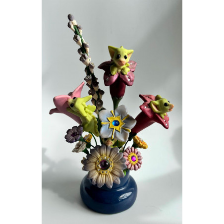 A Bunch of Bloomin' Dragons Pocket Dragon - Boxed & certificate - 3014 of Worldwide Limited Edition of 5000  Whimsical World
